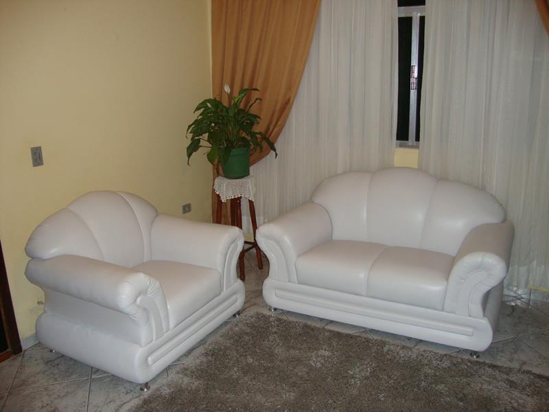 Reforma de Sofá em Tecido Courvin Branco