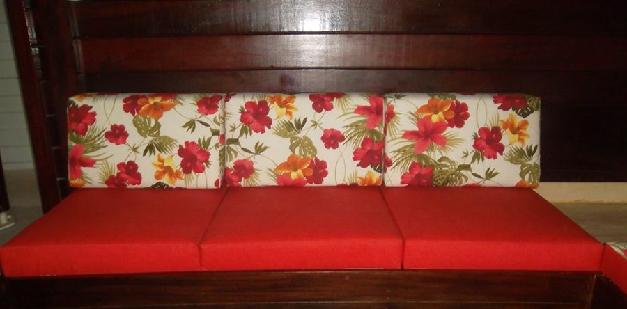 Almofadas Feita Sob Medida Tecido Impermeável Maracaípe Vermelho e Duna Vermelho