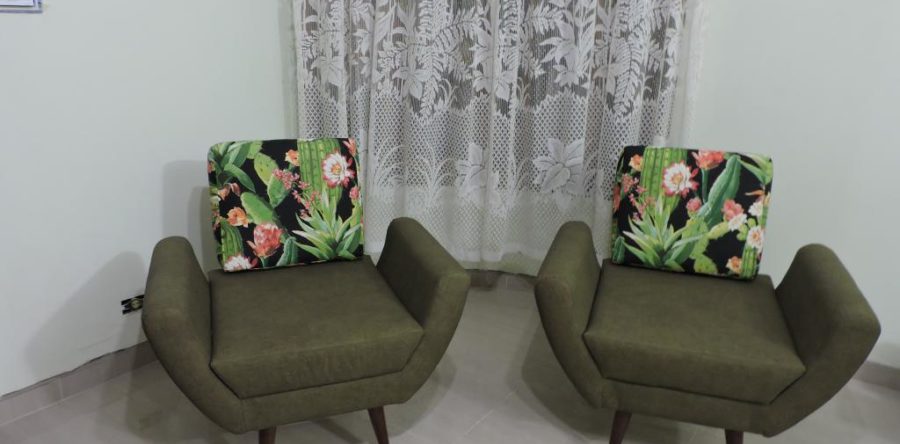 Reforma de Poltronas em tecido impermeável Wachuma Preto e Duna Verde Escuro