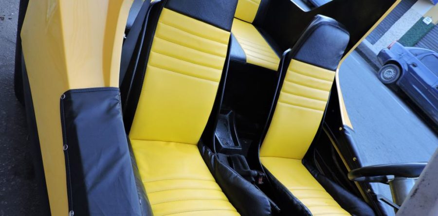 Reforma de Bancos do Buggy no tecido Courvin Automotivo Preto e Amarelo